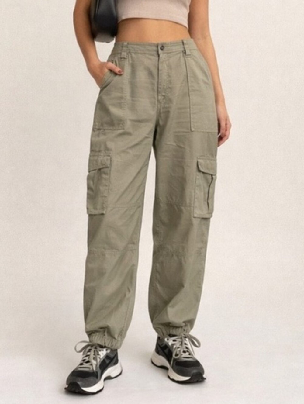 A&F Cargo Pants Olive Green NWT